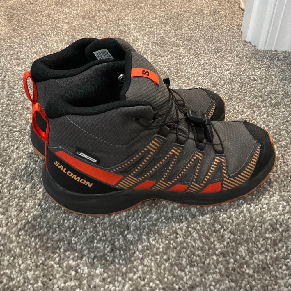 Salomon Black and Red XA Pro V8 Mid Waterproof Hiking Boots - Kids' Size 4